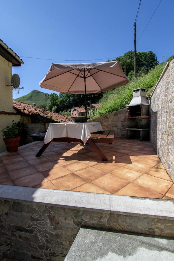 Apartamentos 'Los Balcones De Nieda 2' Cangas de Onis Exterior photo